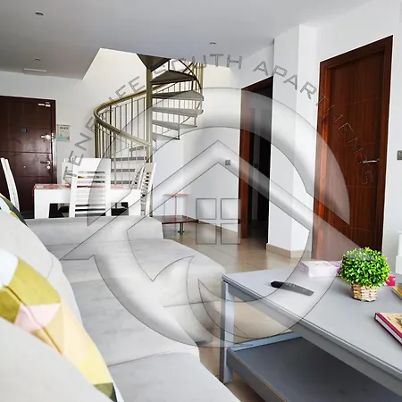 Apartment Center Atico