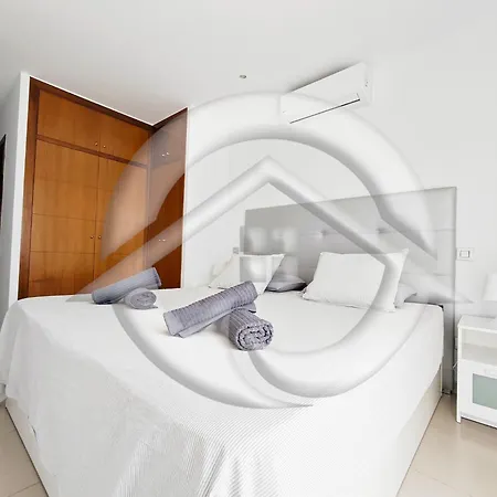Apartment Center Atico